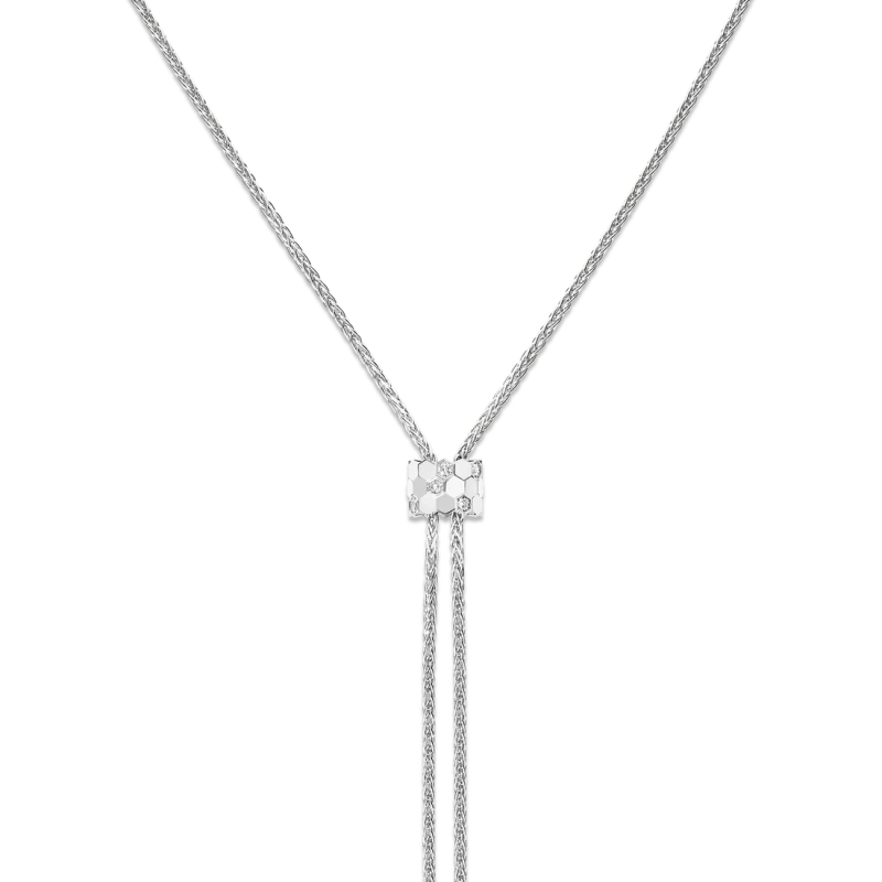 Bee de Chaumet - Goldfinger St Martin St Maarten St Barth