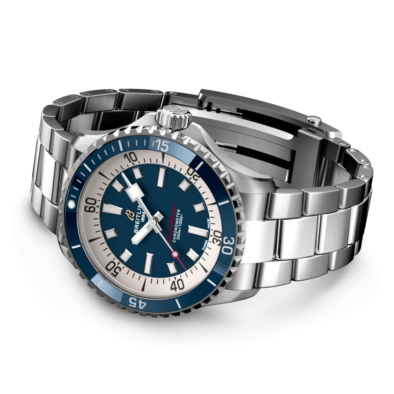 Breitling Superocean Automatic 42 - Goldfinger