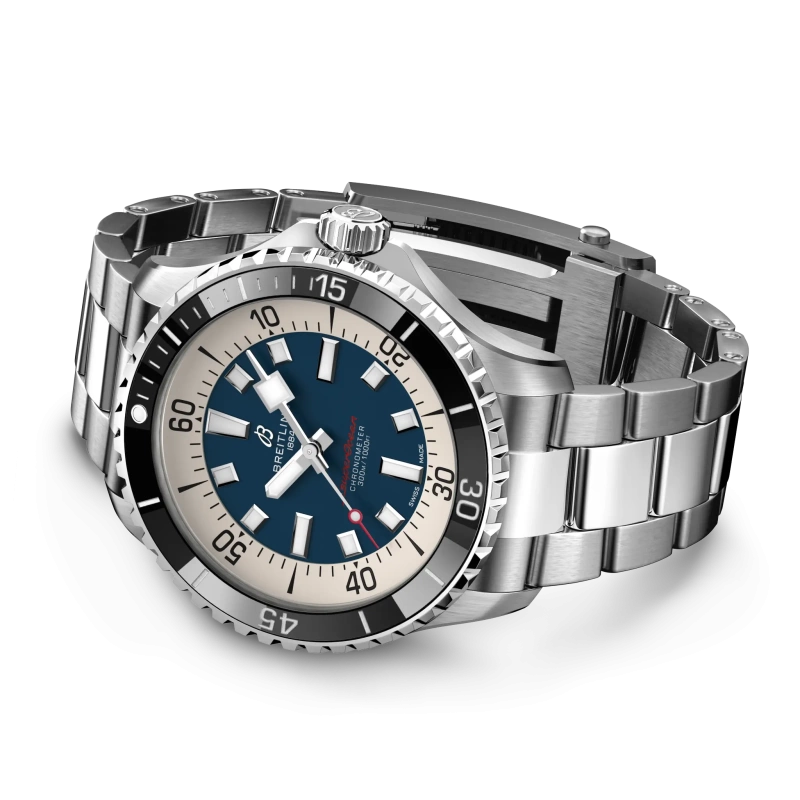 Breitling Superocean Automatic 44 - Goldfinger