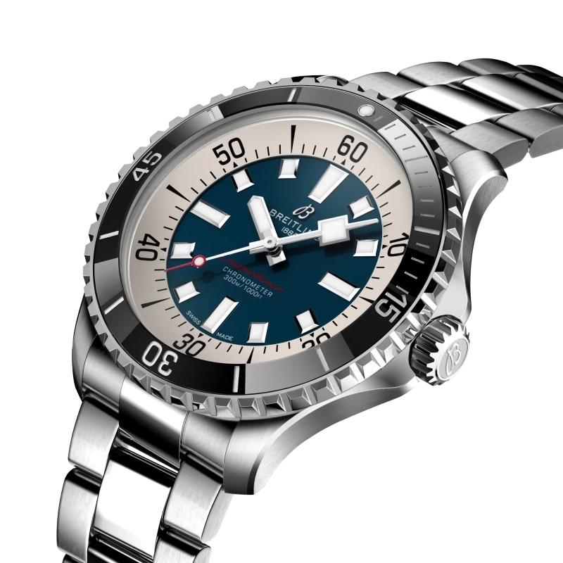 Breitling Superocean Automatic 44 - Goldfinger
