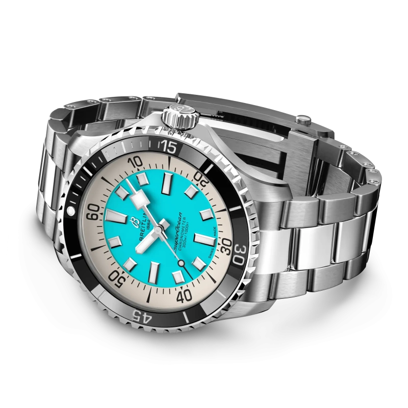 Breitling Superocean Automatic 44 - Goldfinger