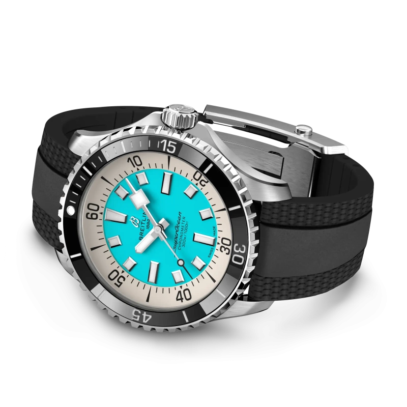 Breitling Superocean Automatic 44 - Goldfinger