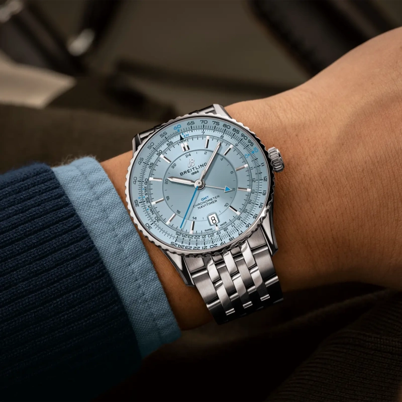 Breitling Navitimer Automatic GMT 41 - Goldfinger Jewelry