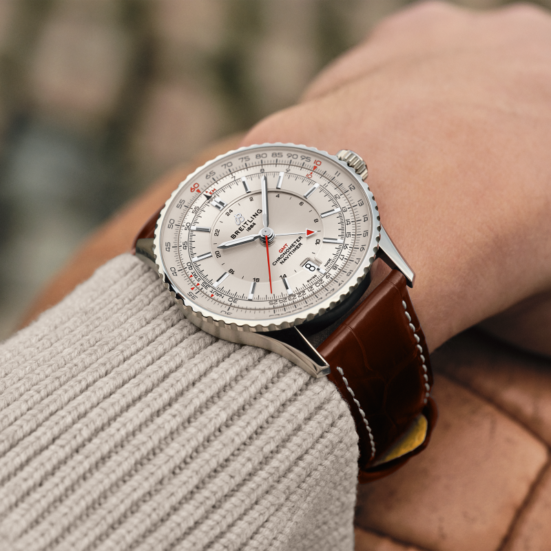 Breitling Navitimer Automatic GMT 41 - Goldfinger