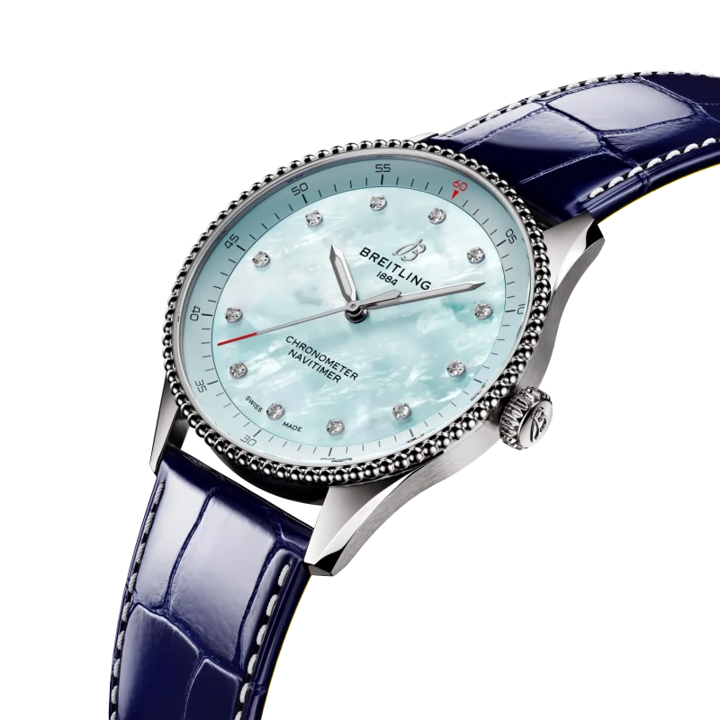 Breitling Navitimer 32 - Goldfinger