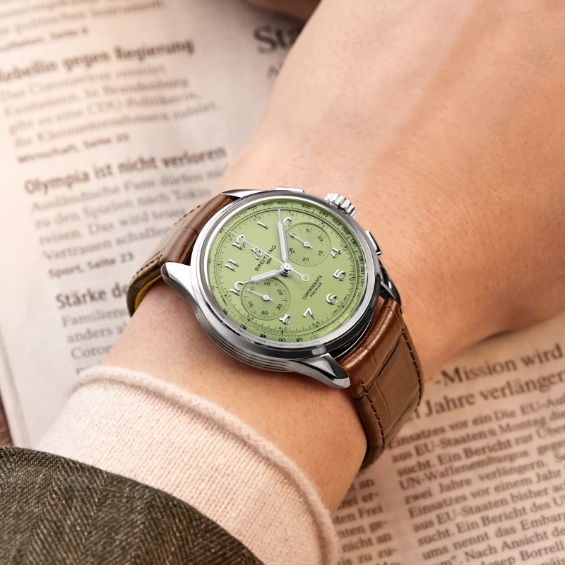 Breitling Premier B09 Chronograph 40 - Goldfinger