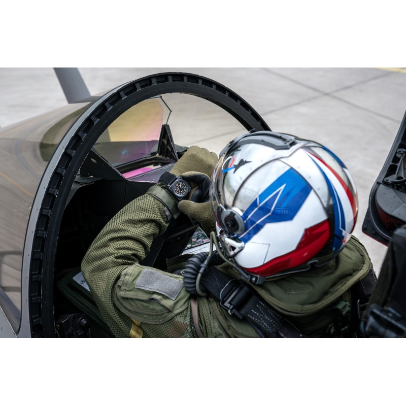 Bell & Ross BR-03 Chrono Rafale Solo Display - Goldfinger