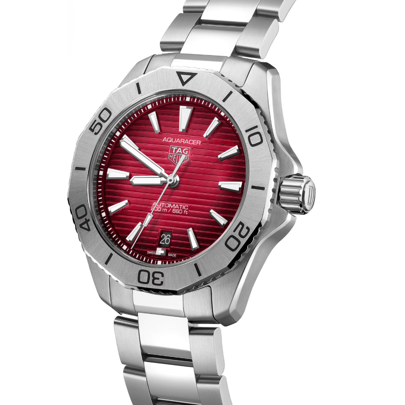 TAG Heuer Aquaracer Professional 200 Date - Goldfinger