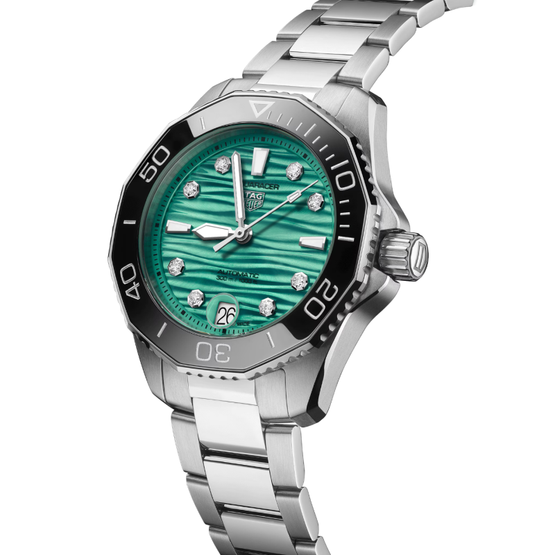 TAG Heuer Aquaracer Professional 300 Date - Goldfinger