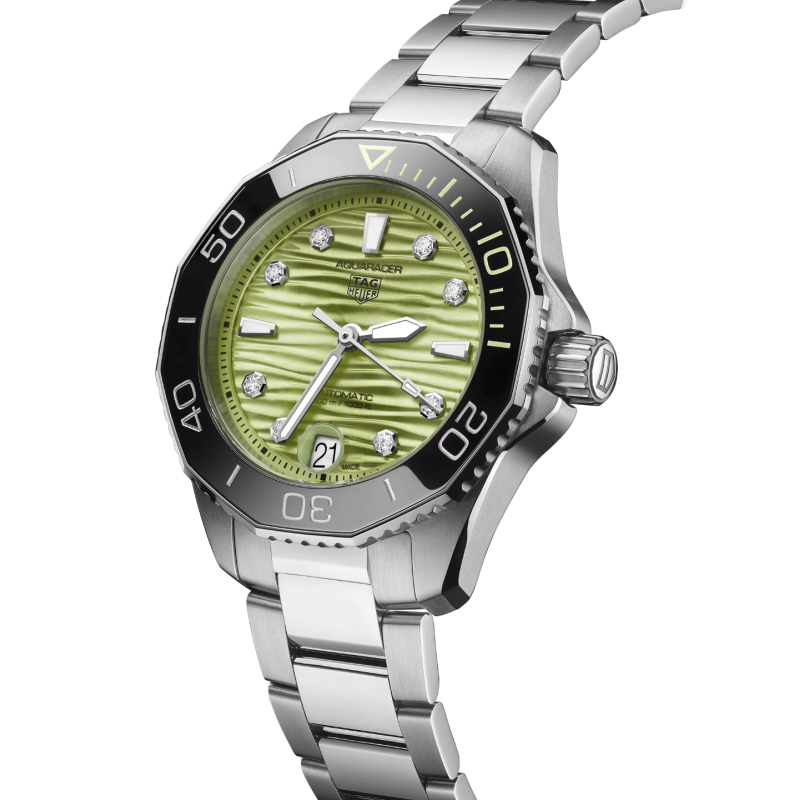 TAG Heuer Aquaracer Professional 300 Date - Goldfinger