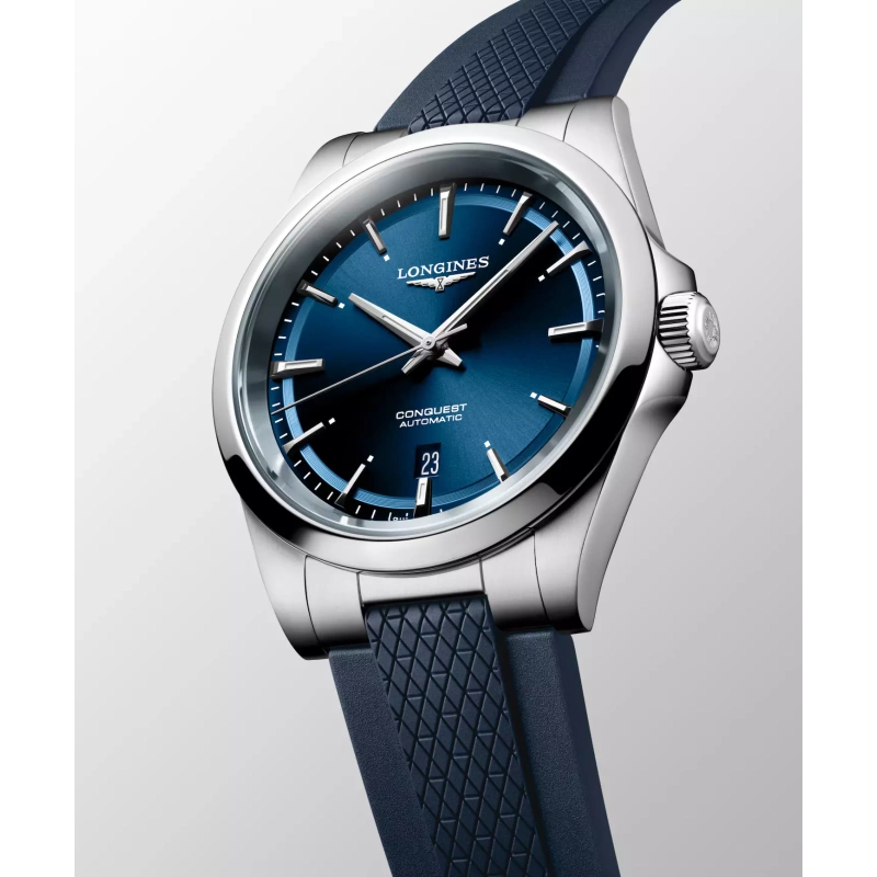 Longines Conquest - Goldfinger