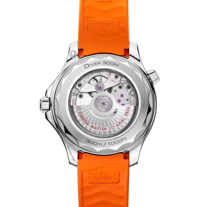 OMEGA Seamaster Diver 300M - Goldfinger