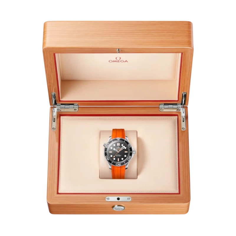 OMEGA Seamaster Diver 300M - Goldfinger