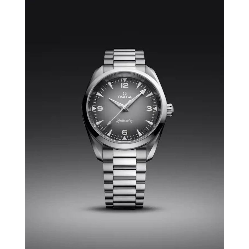 OMEGA Seamaster Railmaster - Goldfinger