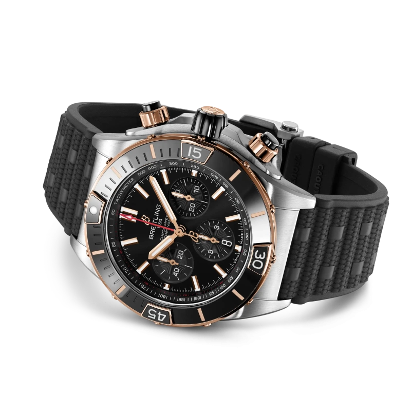 Breitling Chronomat B01 44 - Goldfinger