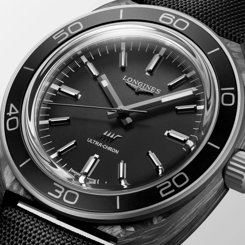 Longines Ultra-Chron Carbon - Goldfinger