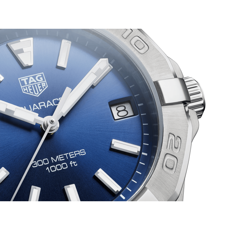 TAG Heuer Aquaracer - Goldfinger