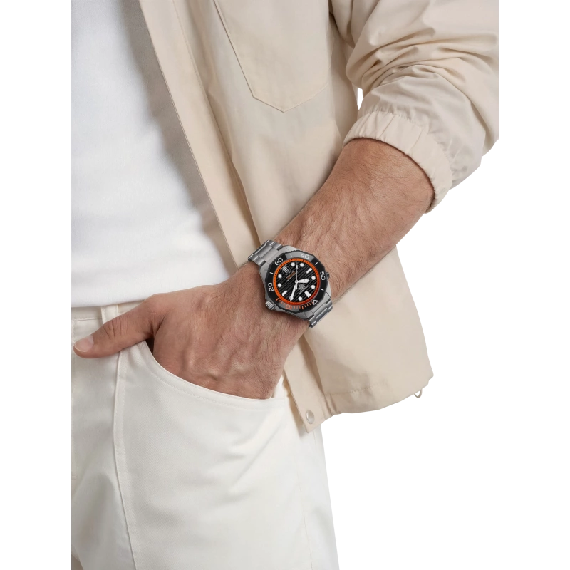 TAG Heuer Aquaracer Professional 500 Date - Goldfinger Jewelry
