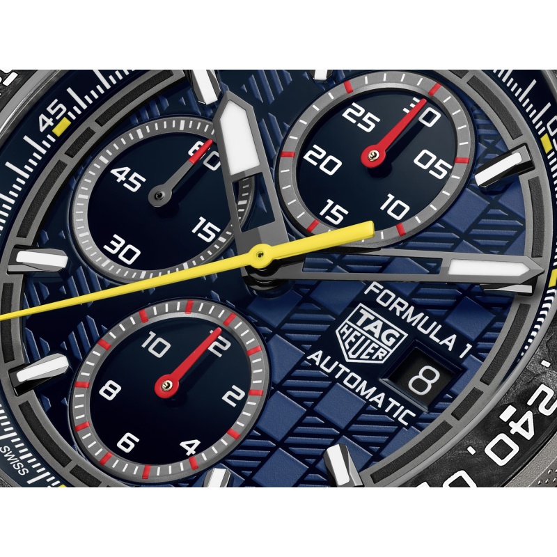 TAG Heuer Formula 1 Chronograph x Oracle Red Bull Racing - Goldfinger