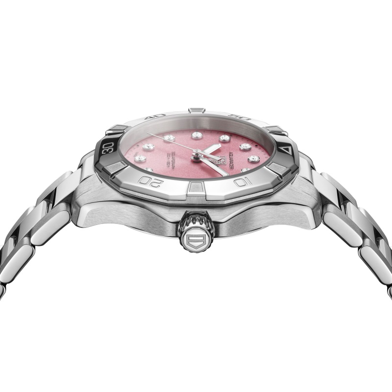 TAG Heuer Aquaracer Professional 200 Solargraph - Goldfinger