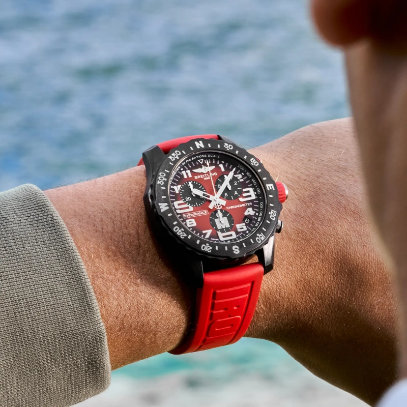 Breitling Professional Endurance Pro 44 Ironman - Goldfinger