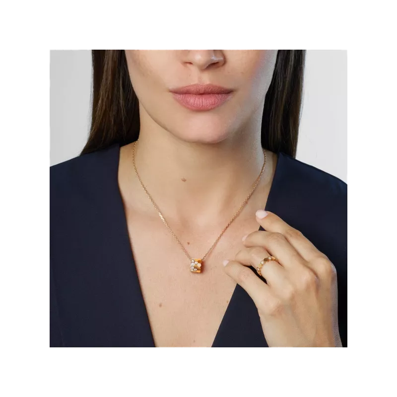 Bee de Chaumet - Goldfinger