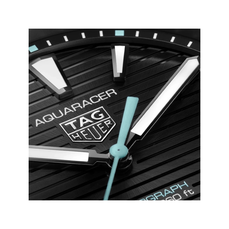 TAG Heuer Aquaracer Professional 200 Solargraph - Goldfinger