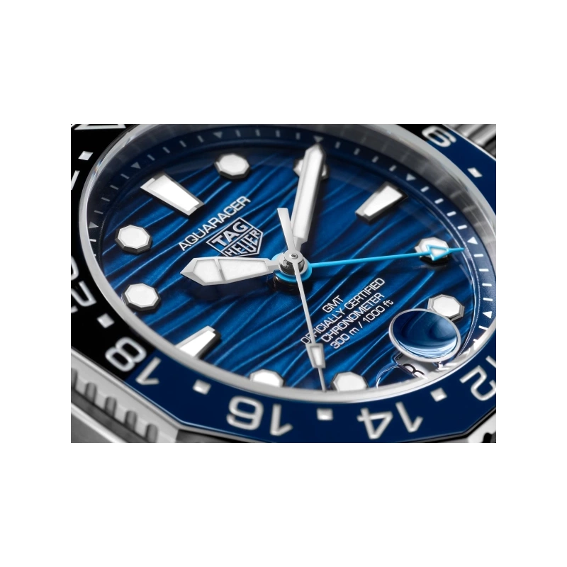 TAG Heuer Aquaracer Professional 300 GMT - Goldfinger