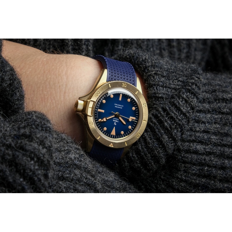 Superman Bronze CMM.10 Blue - Goldfinger