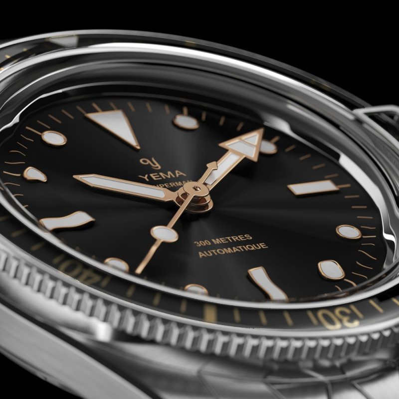 YEMA Superman Gilt - Goldfinger