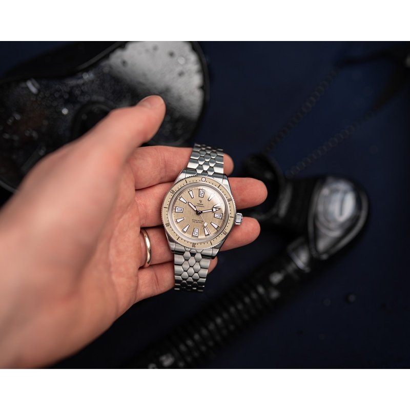 YEMA Superman Skin Diver - Goldfinger